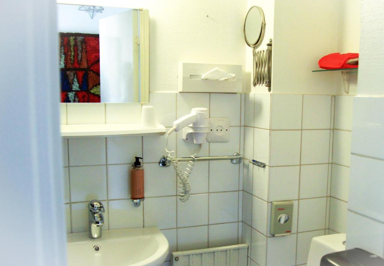 Hotel Соллефтео Экстерьер фото