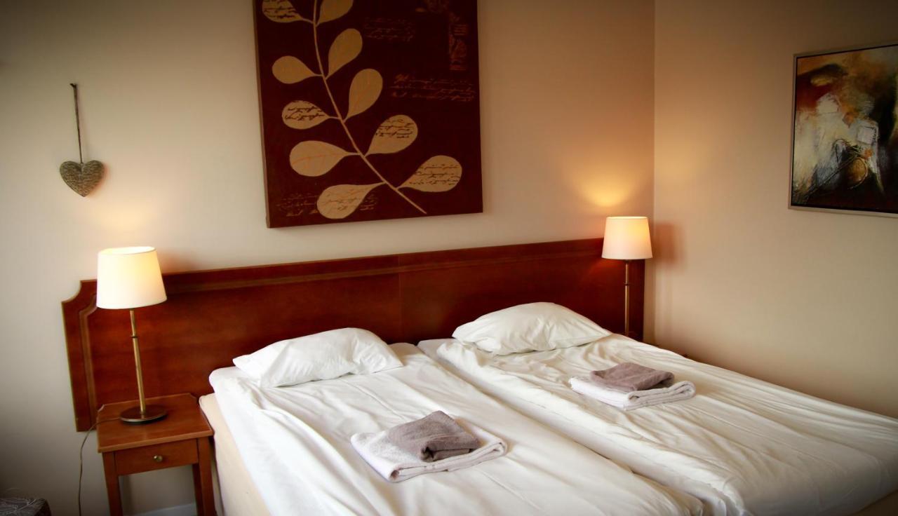 Hotel Соллефтео Экстерьер фото